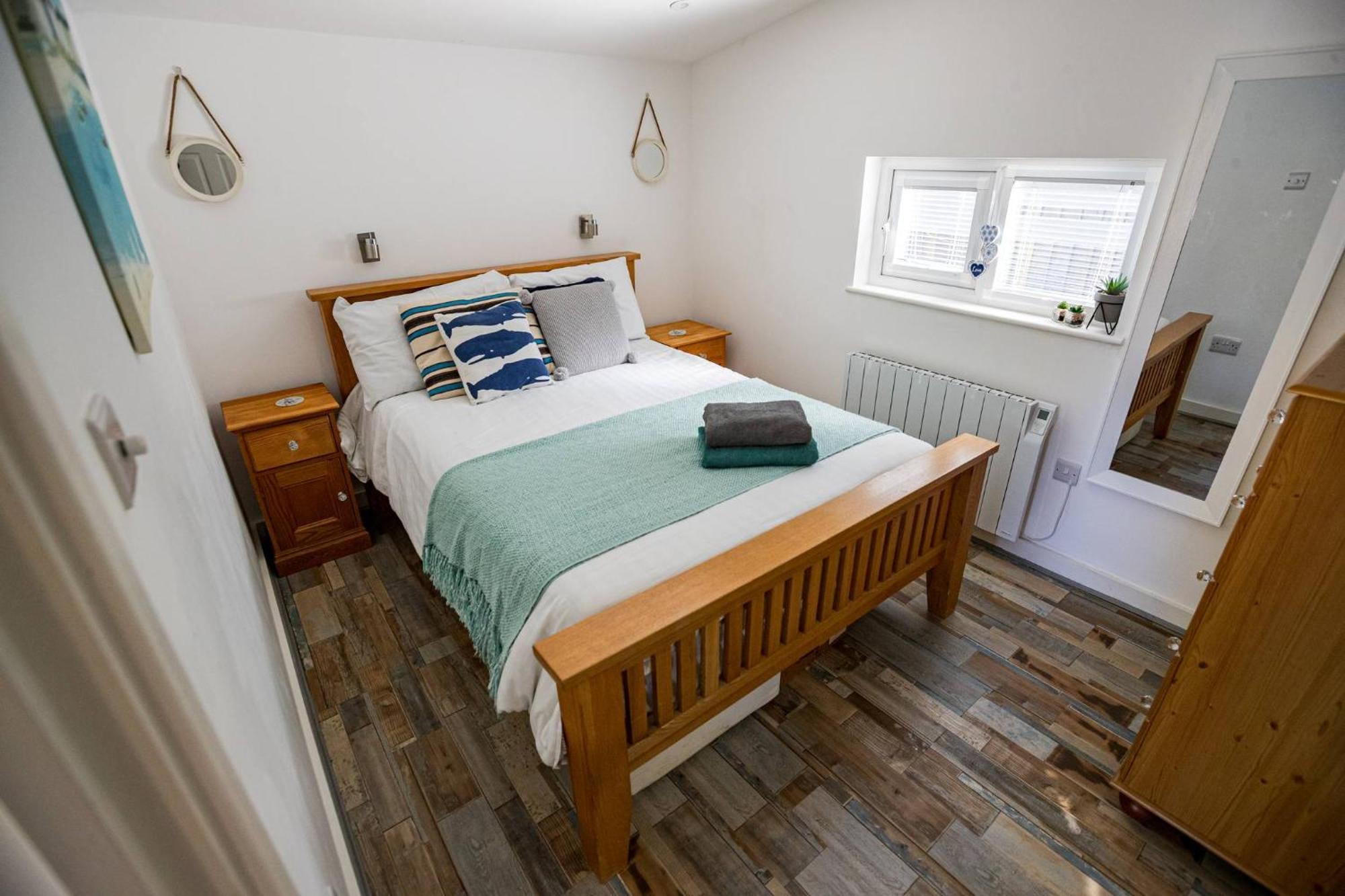 Hideaway Cabin For Two On Edge Of New Forest Hinton  Exterior photo